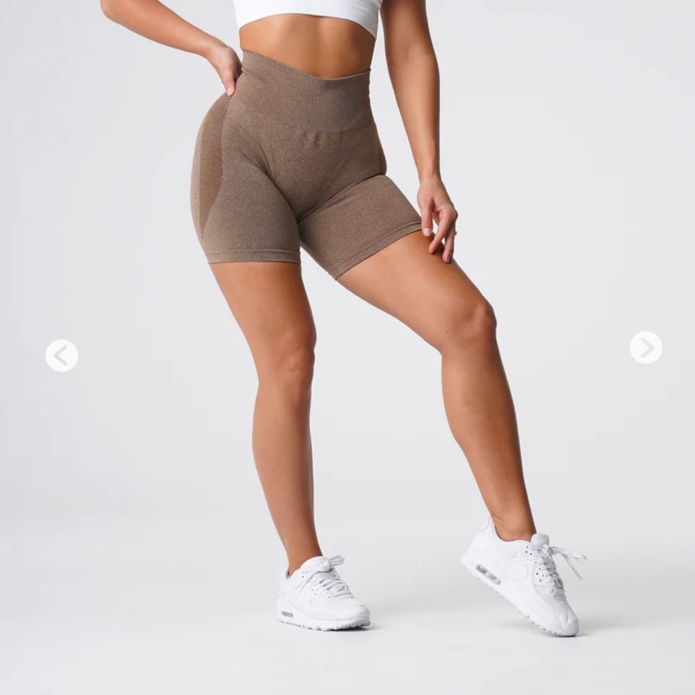 mocha contour shorts